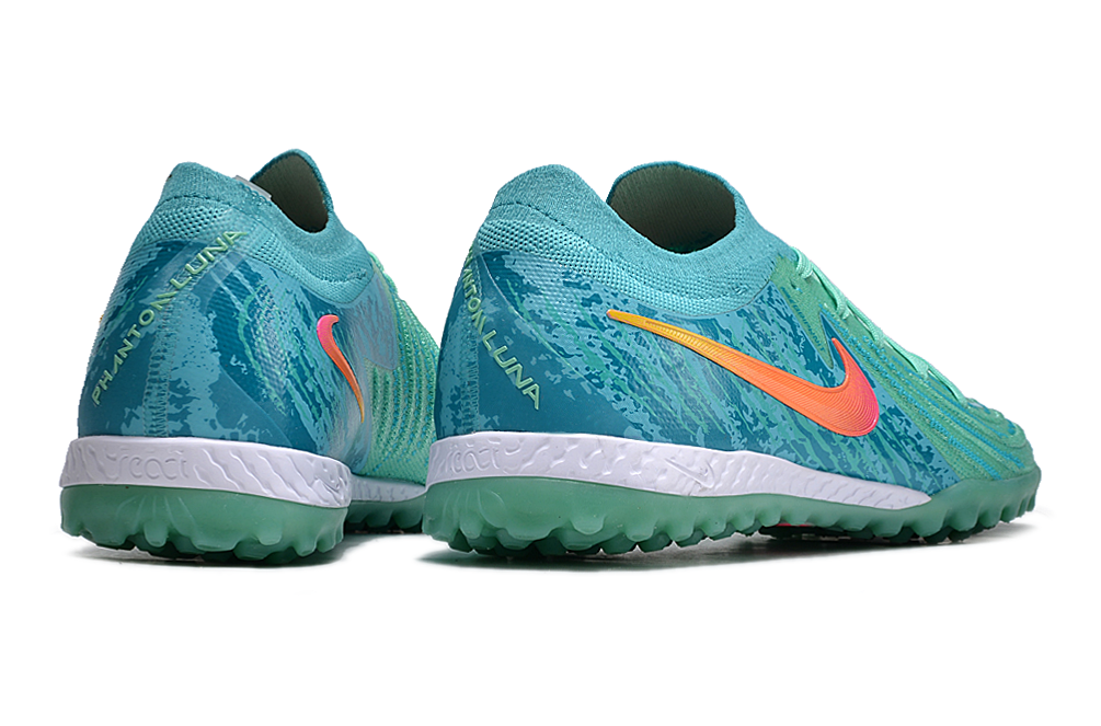 🌙 Nike Phantom GX II TF