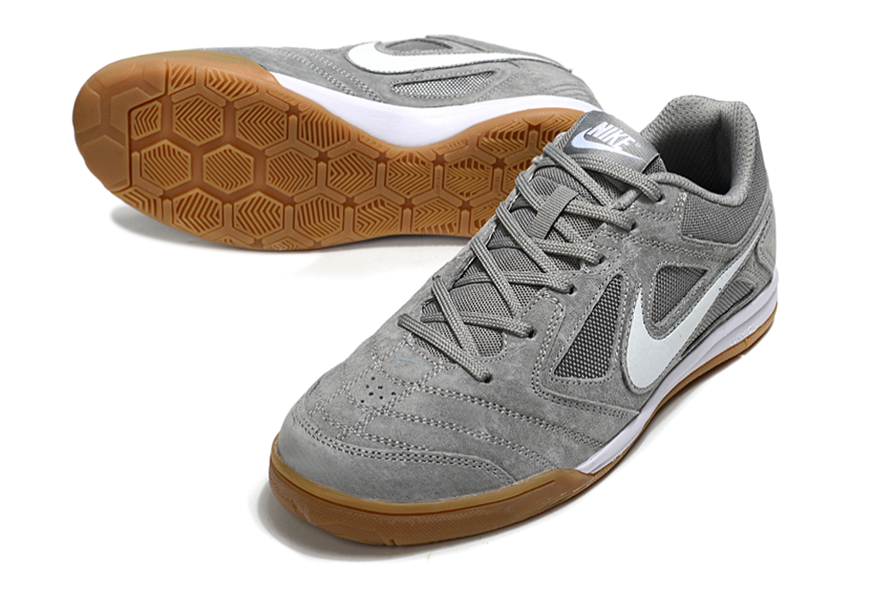 👟 Supreme x Nike SB Gato