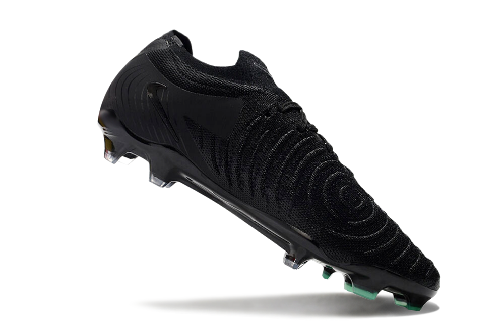 🌙 Nike Phantom Luna FG – Precisión en cada jugada