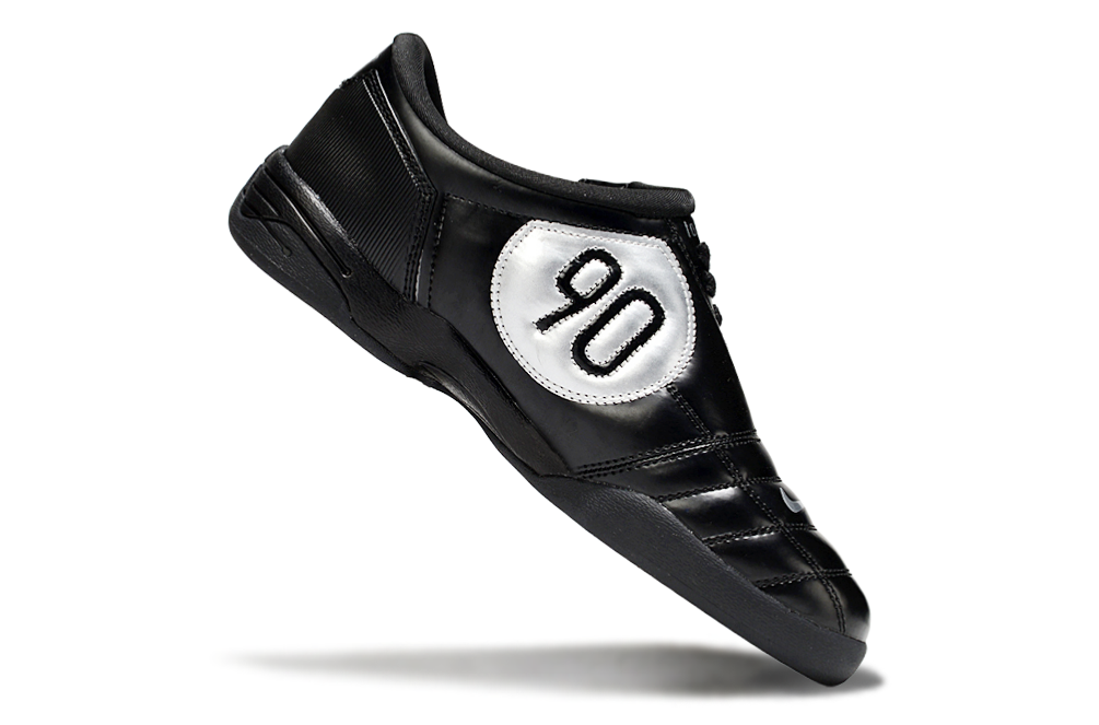 đ„ Nike T90 IC â Potencia y control en el fĂștbol sala