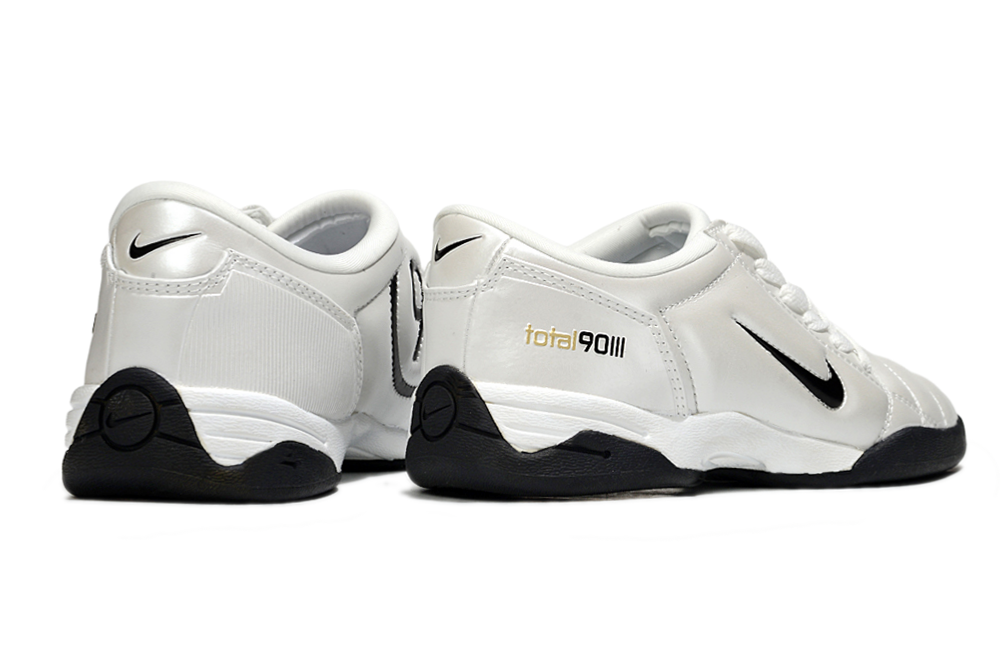đ„ Nike T90 IC â Potencia y control en el fĂștbol sala