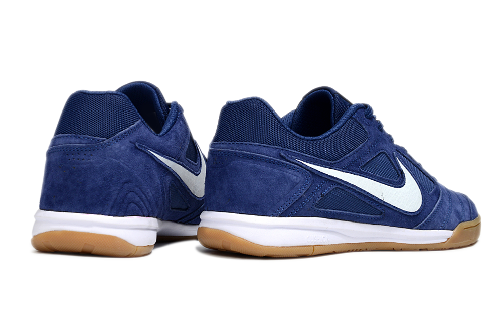 👟 Supreme x Nike SB Gato
