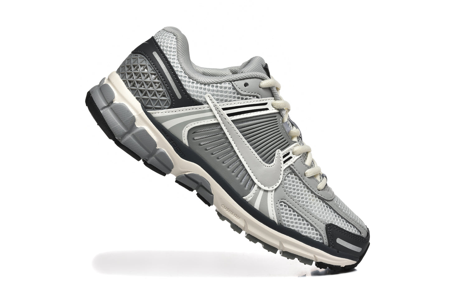 👟 Nike Air Zoom Vomero 5