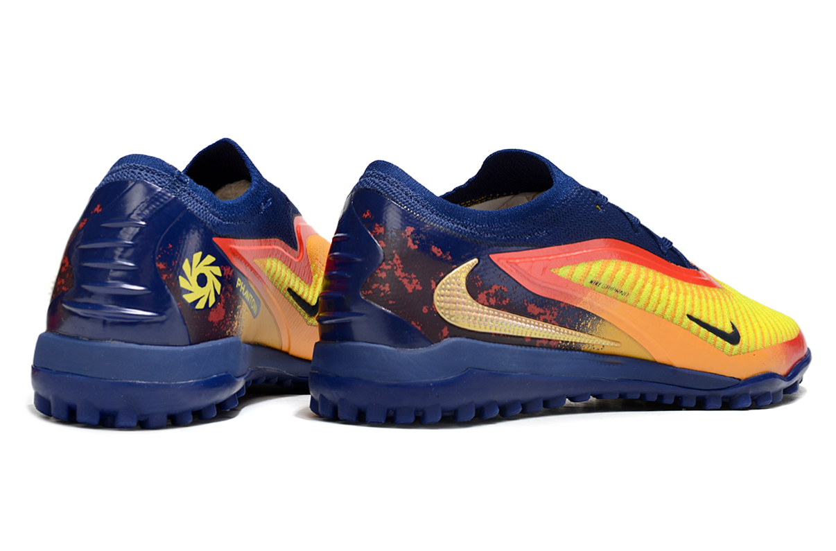 ⚽ Nike Phantom GX III TF