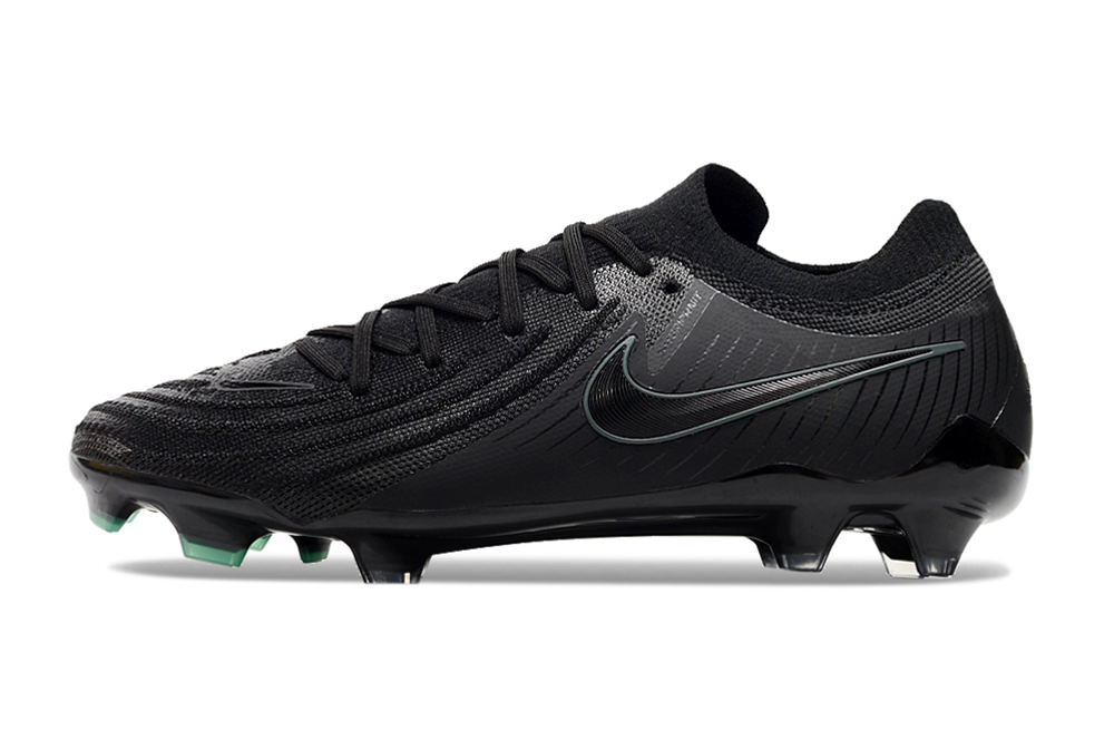 🌙 Nike Phantom Luna FG – Precisión en cada jugada
