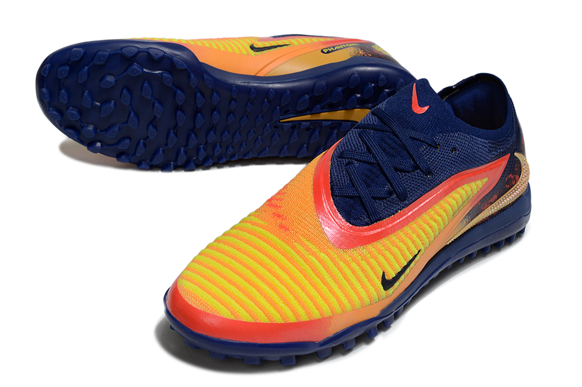 ⚽ Nike Phantom GX III TF
