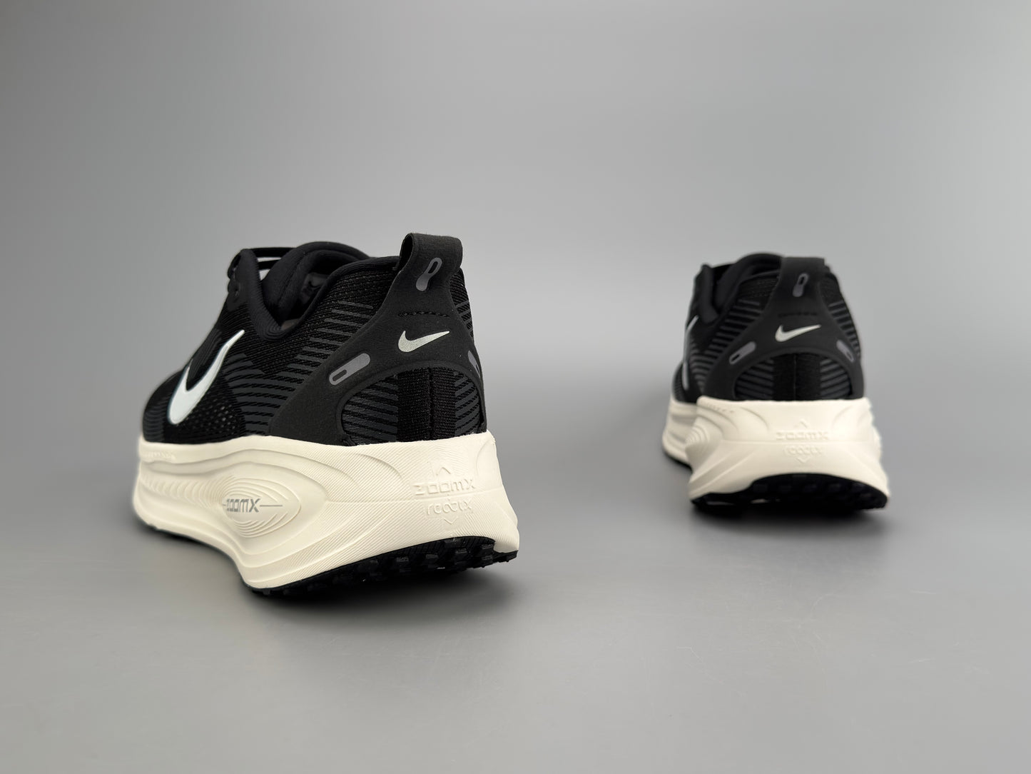 👟 Nike Zoom Vomero 18