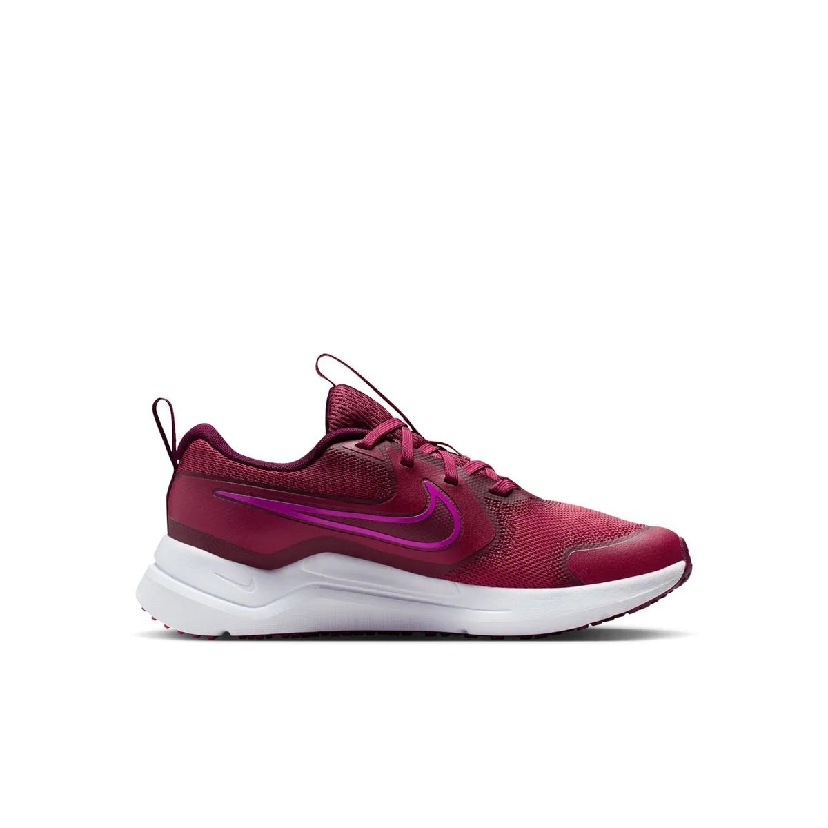 👟 Nike Cosmic Runner