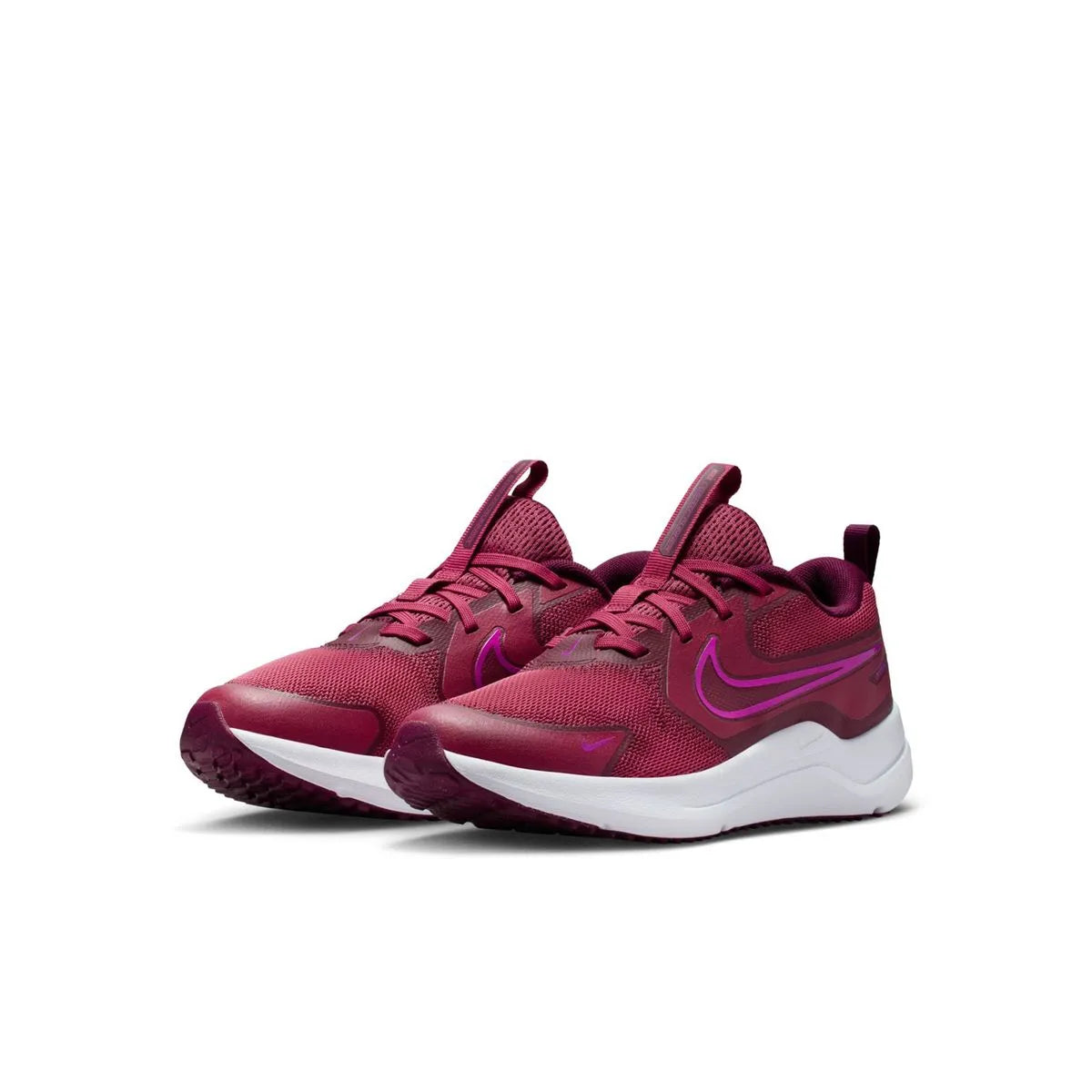 👟 Nike Cosmic Runner