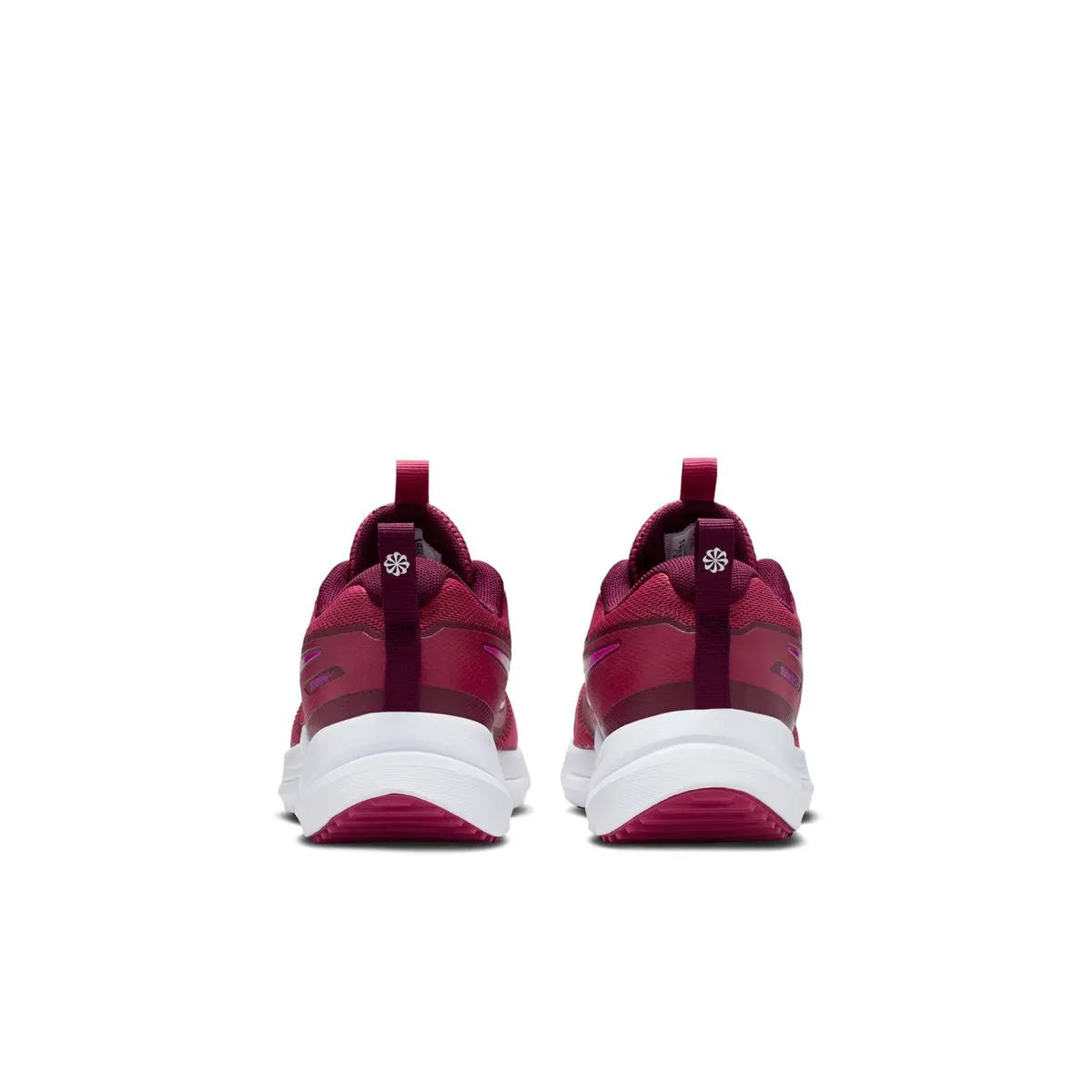 👟 Nike Cosmic Runner