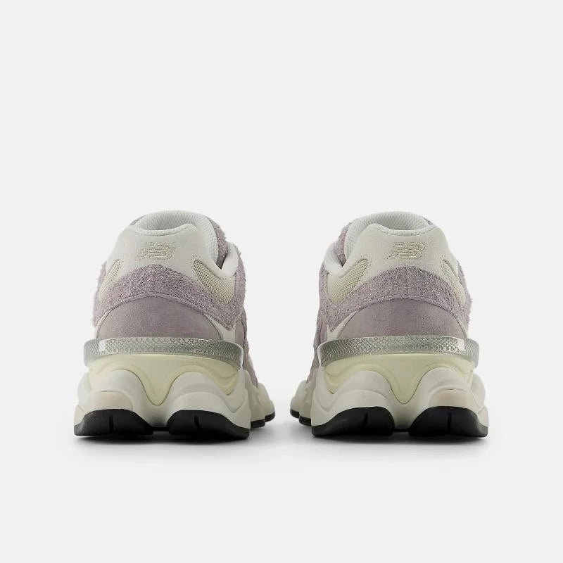 🔥 New Balance 9060