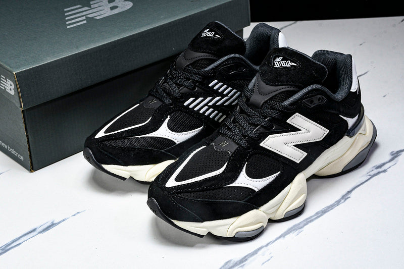 🔥 New Balance 9060