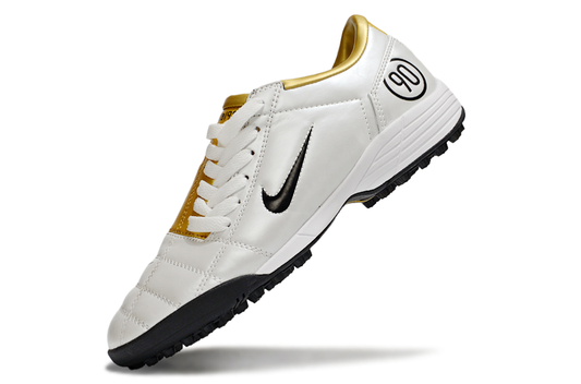 🔥 Nike T90 TF – Precisión y potencia en césped sintético