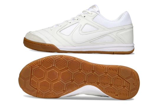 👟 Supreme x Nike SB Gato