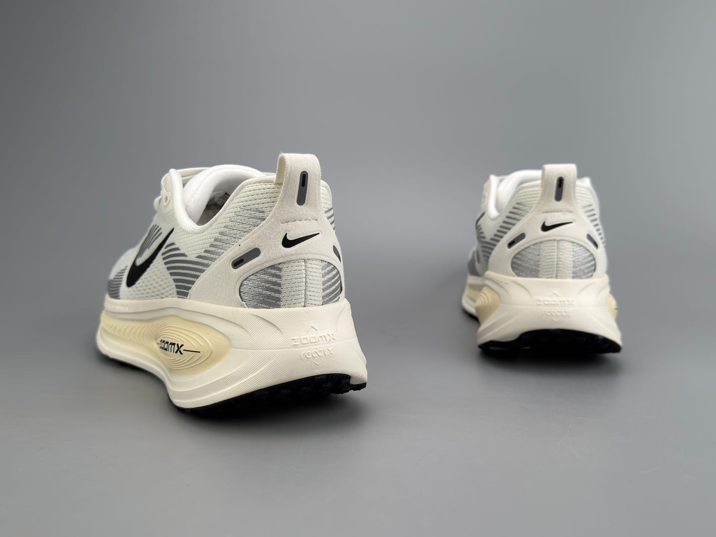 👟 Nike Zoom Vomero 18