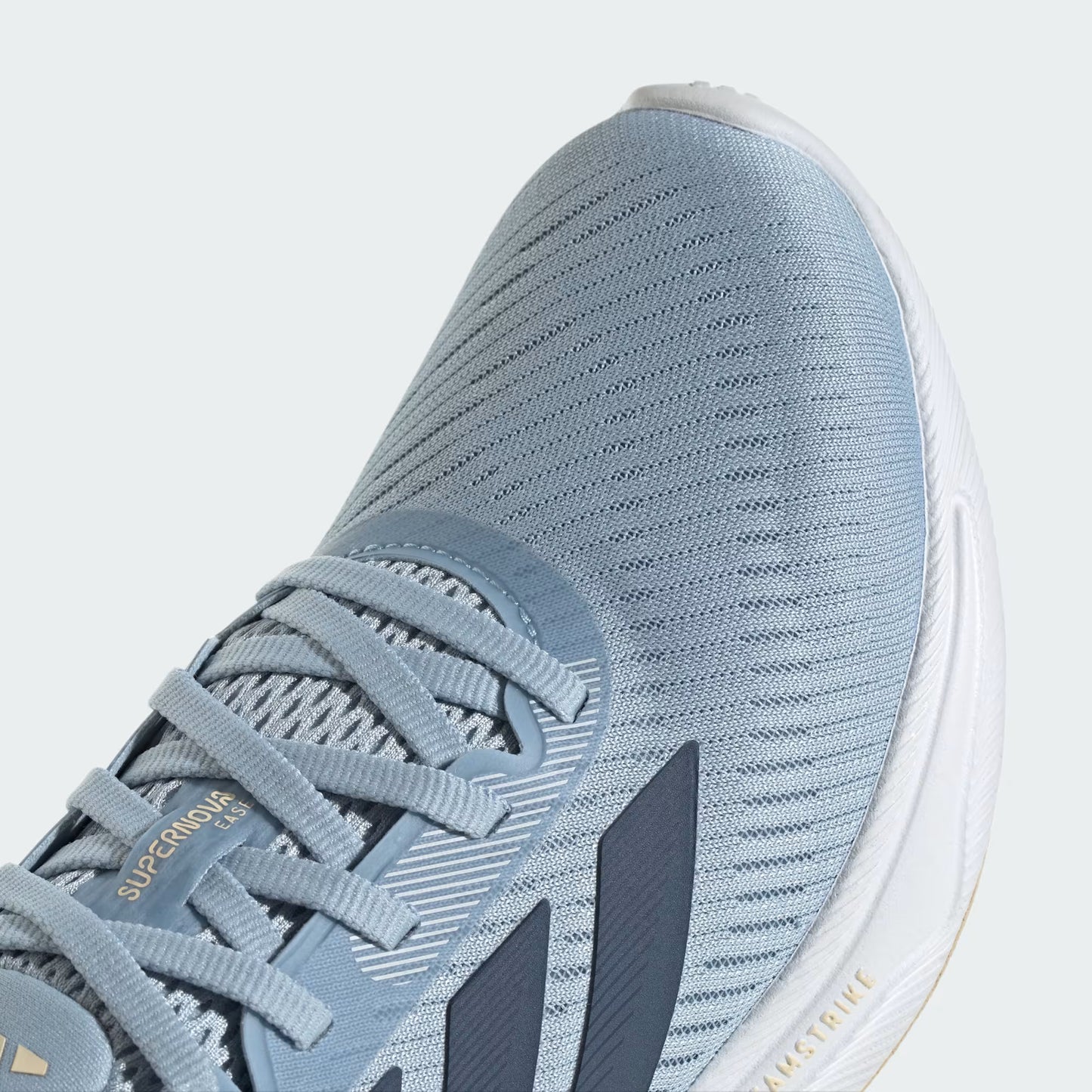 👟 Adidas Supernova Ease