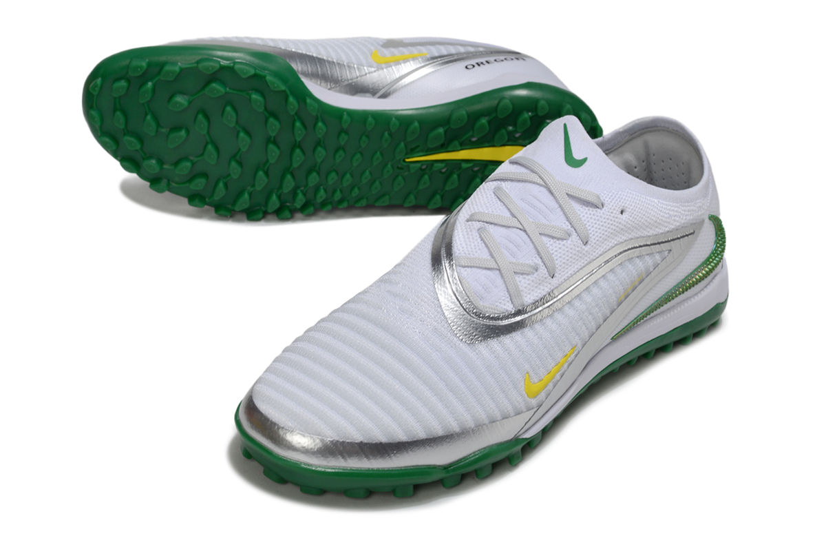 ⚽ Nike Phantom GX III TF