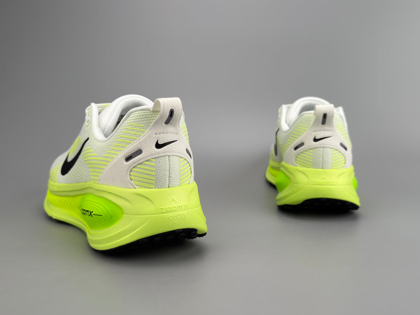 👟 Nike Zoom Vomero 18